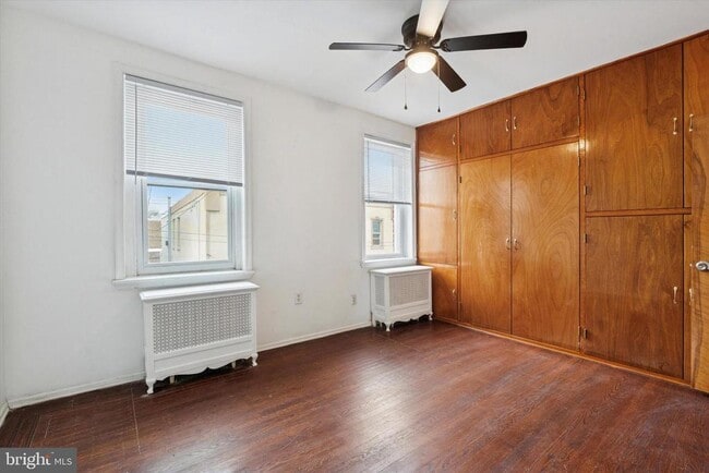 Building Photo - 4489 Livingston St