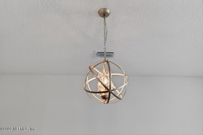 Building Photo - 3399 Kindlewood Dr