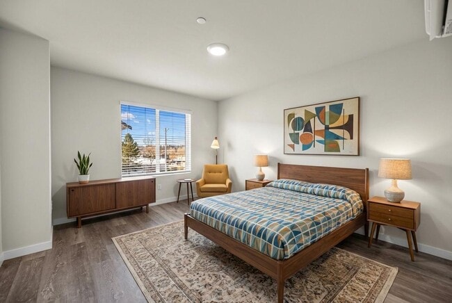 Building Photo - New Luxury Townhomes - Avail March 1st!