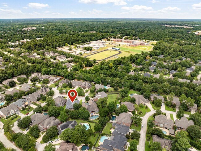 Building Photo - 6 Hithervale Ct