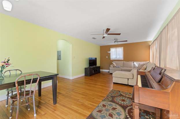 Building Photo - 732 Woodmere Dr