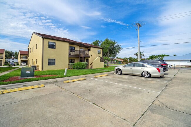 Building Photo - 5640 N Banana River Blvd