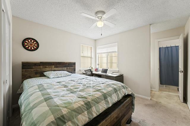 Building Photo - 9420 Blue Jay Way