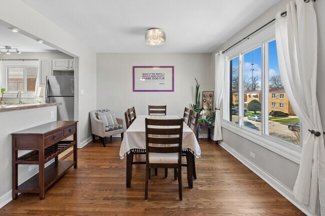 Building Photo - 5021 Church St