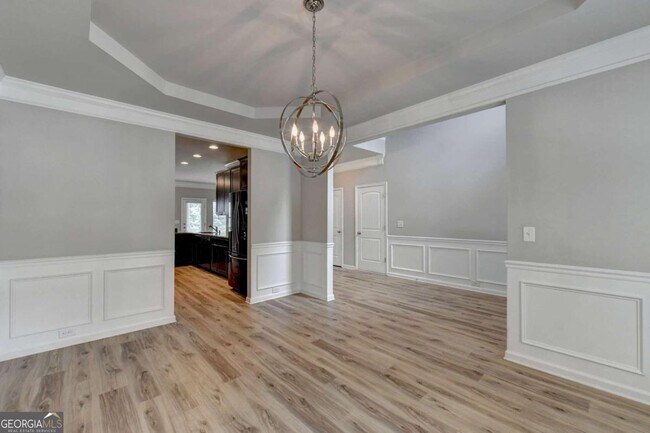 Building Photo - 648 Georgia Way