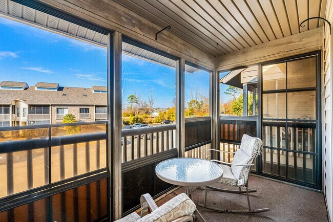 Building Photo - 2535 Great Scott Dr