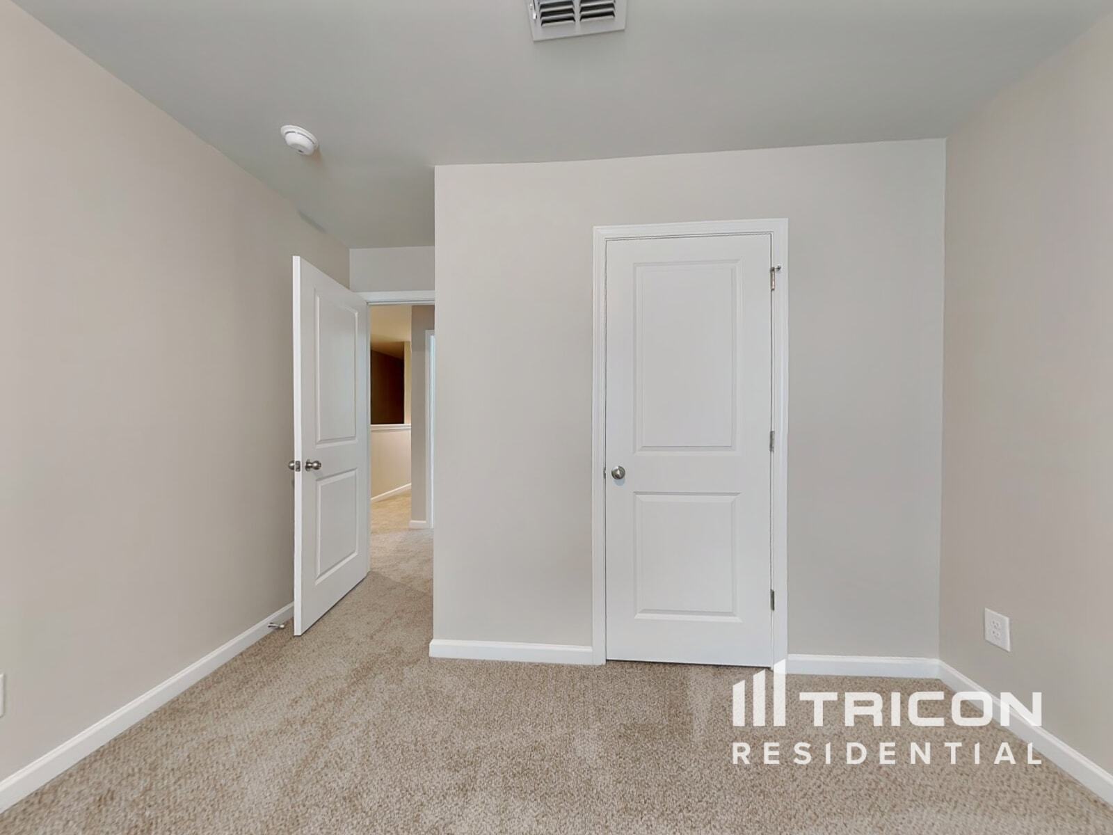 Building Photo - 357 Indian River Dr
