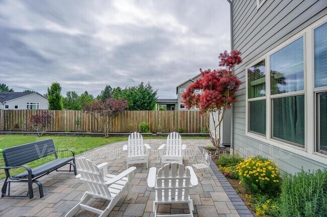 Building Photo - 14303 NE 107th St