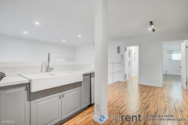 Building Photo - 2 br, 2 bath Condo - 1318 Berkeley Street,...