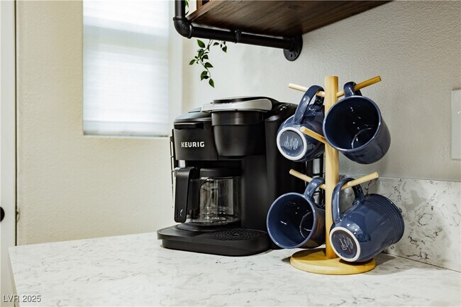 Building Photo - 1414 S 3rd St