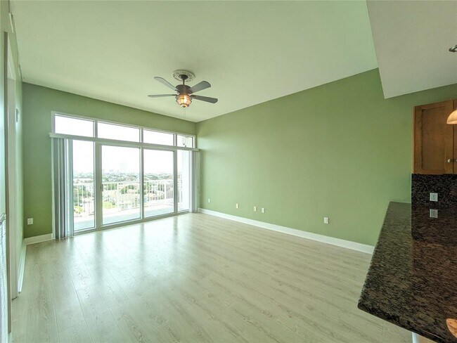 Building Photo - 500 Seawall Blvd