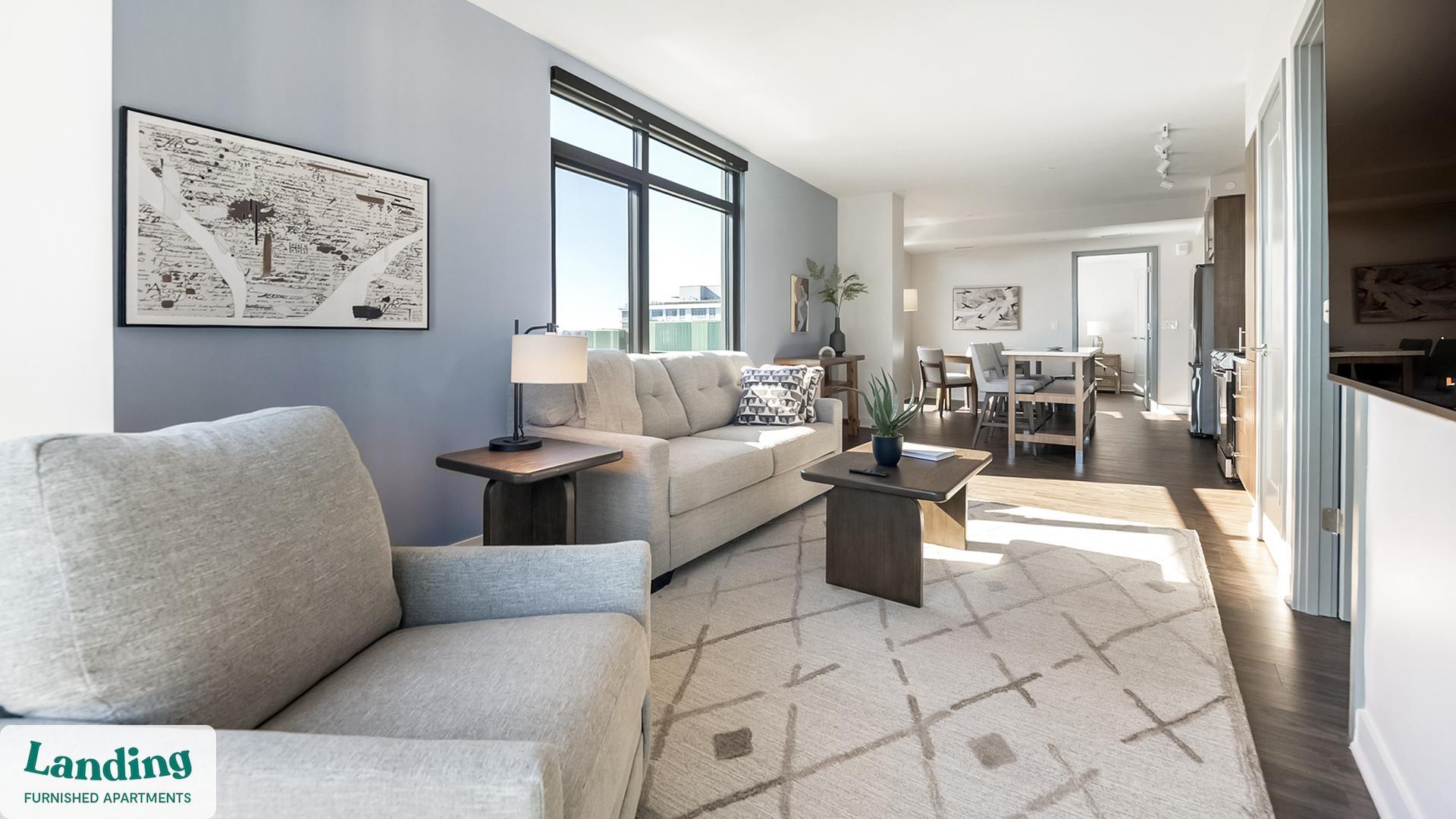 Building Photo - 350 Maple Dr SW