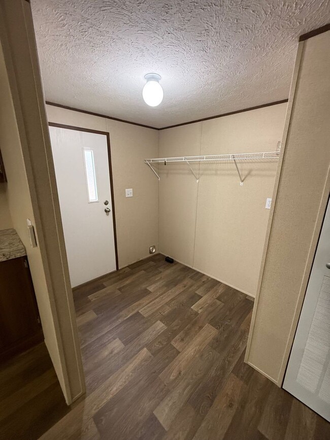 Building Photo - Doublewide Home For Rent in Iron Station NC with 4 Bedrooms, 2 Baths