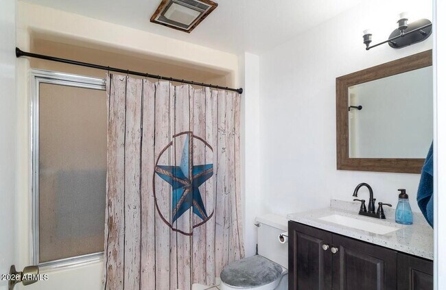 Building Photo - 17453 N 106th Ave