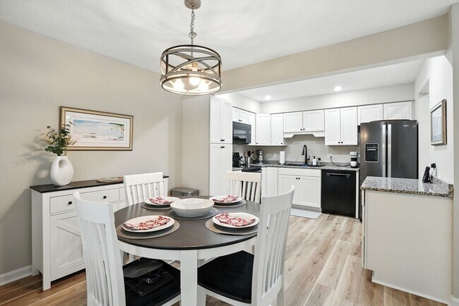 Building Photo - 3503 Tuckers Ln