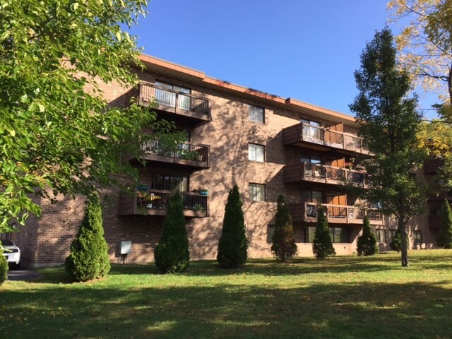 Exterior - 45 Park Pl