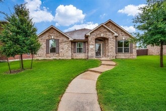 Building Photo - 12509 Canoe Rd