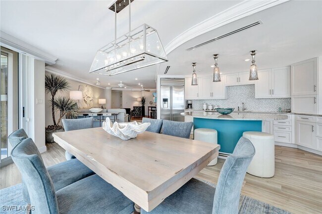 Building Photo - 4041 Gulf Shore Blvd N