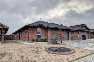 Building Photo - 2352 NW 198th St