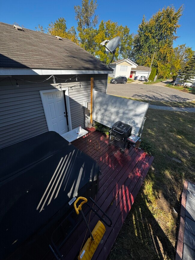 Building Photo - 963 Sagewood Ct