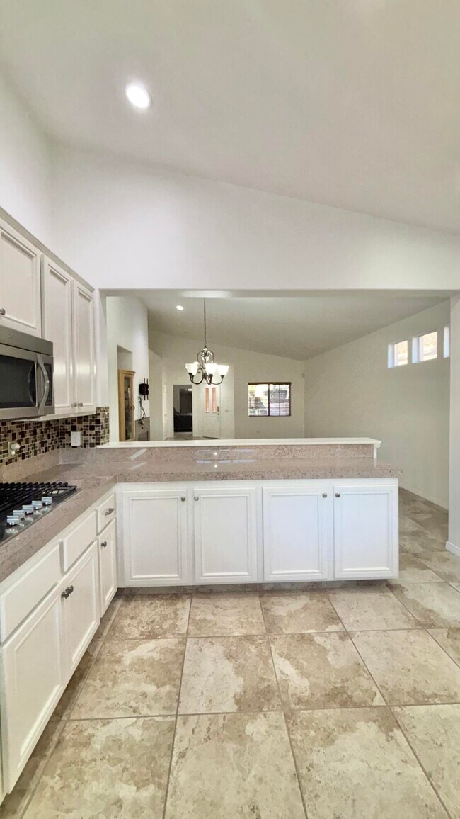 Building Photo - 80188 Golden Horseshoe Dr