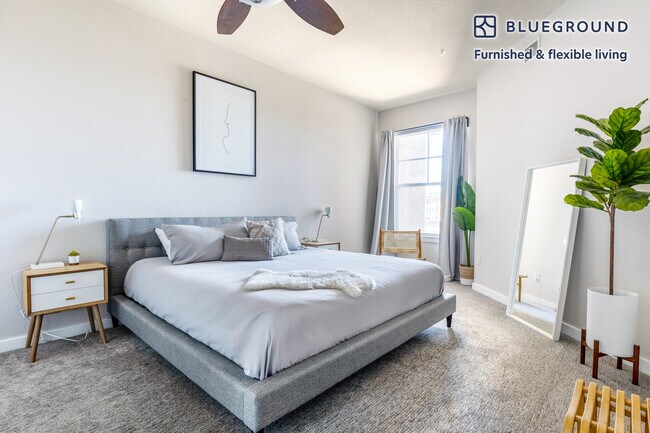 Building Photo - 1441 Central St