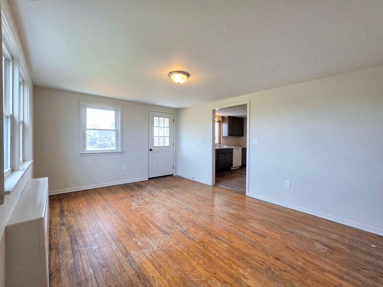 Building Photo - 2620 Creek Hill Rd