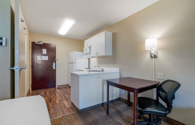 Building Photo - Furnished Studio-Sacramento - Elk Grove