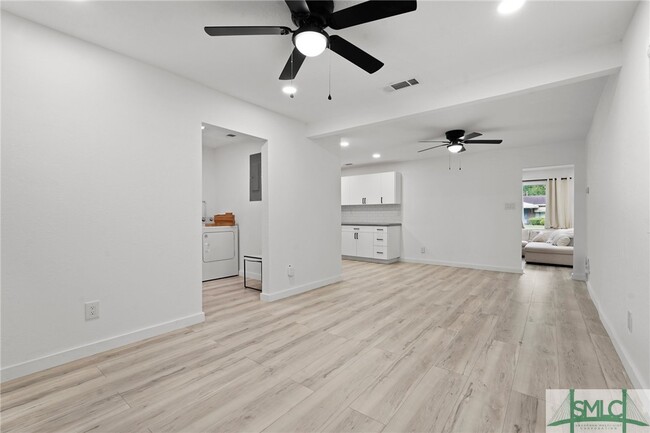 Building Photo - 403 Patton Rd