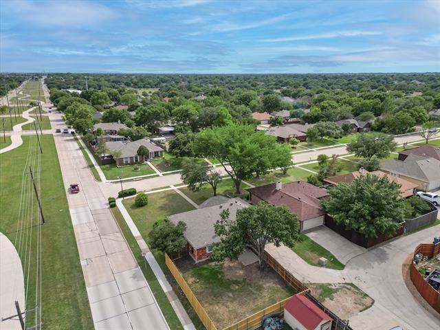 Building Photo - 1501 Springaire Ln