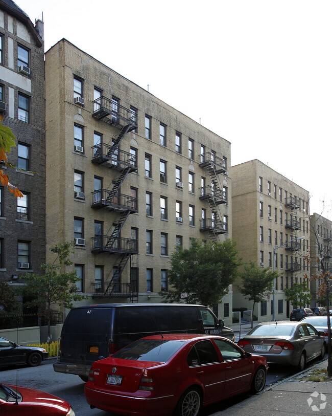 61-73 Ellwood St - 61 Ellwood St