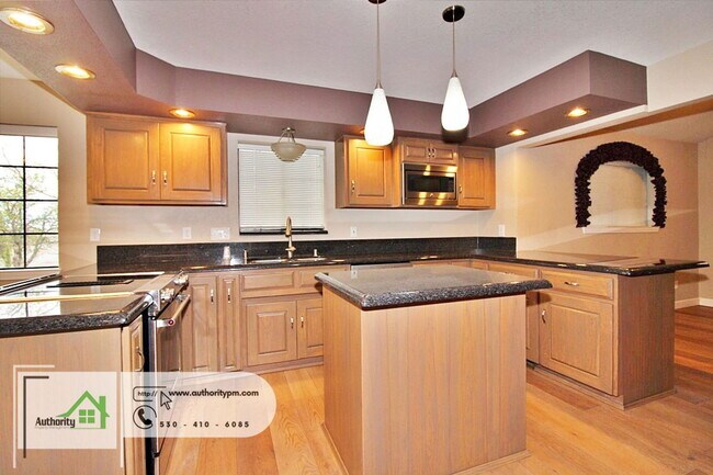 Building Photo - 3112 Riesling Path