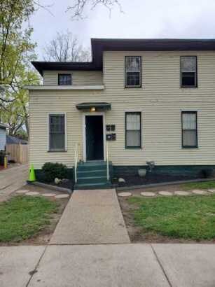 Primary Photo - 715 Locust St