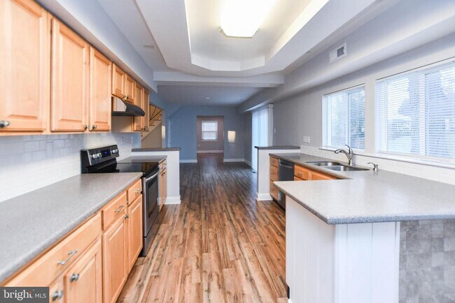 Building Photo - 1303 Port Echo Ln