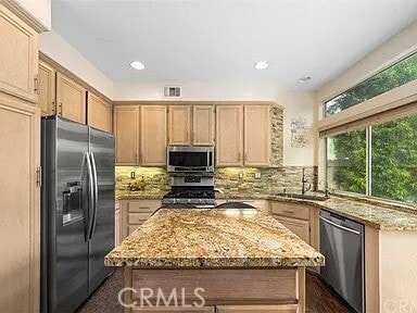 Building Photo - 908 S Lone Pine Ln
