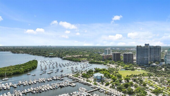 Building Photo - 2678 Tigertail Ave