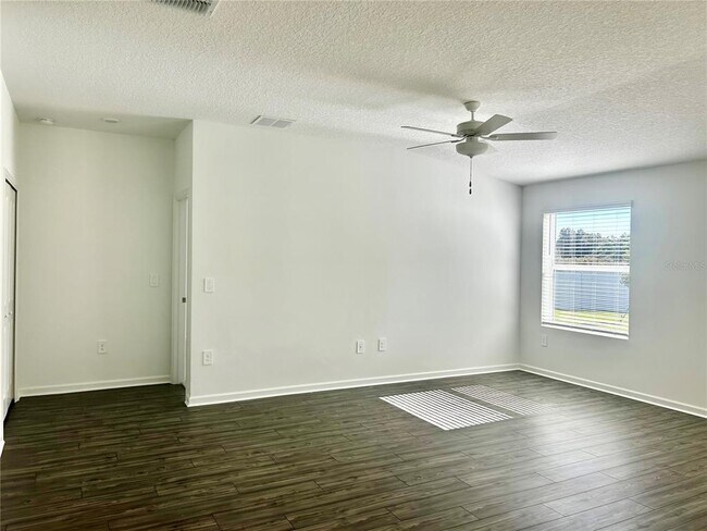 Building Photo - 1112 NW 48th Terrace