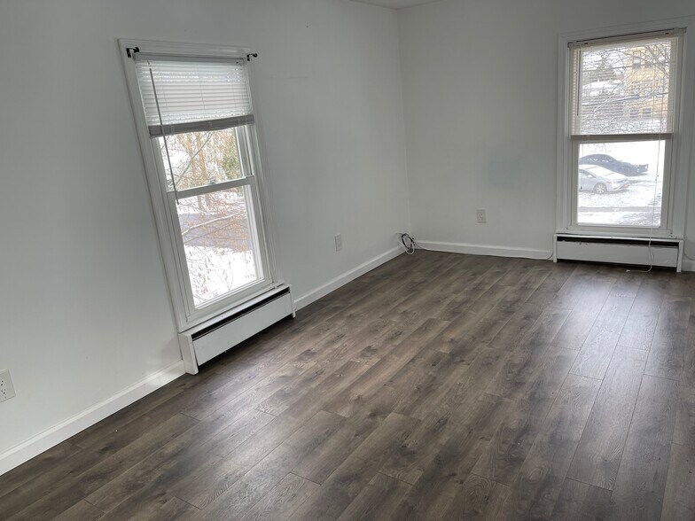Building Photo - 2748 Green St