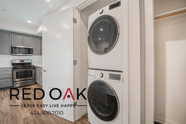 Building Photo - 20200 Sherman Way