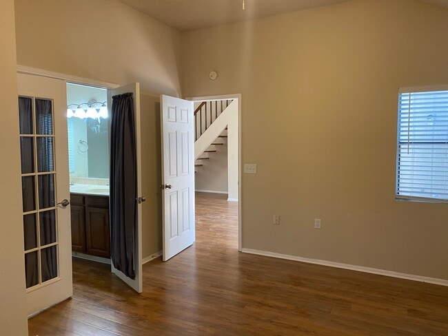 Building Photo - 4111 Camphor Way