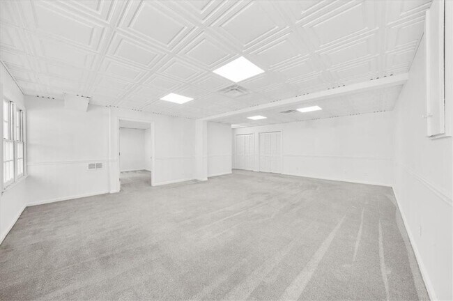 Building Photo - 11215 Highfield Chase Dr