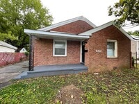 Building Photo - Newly Renovated Just For You!