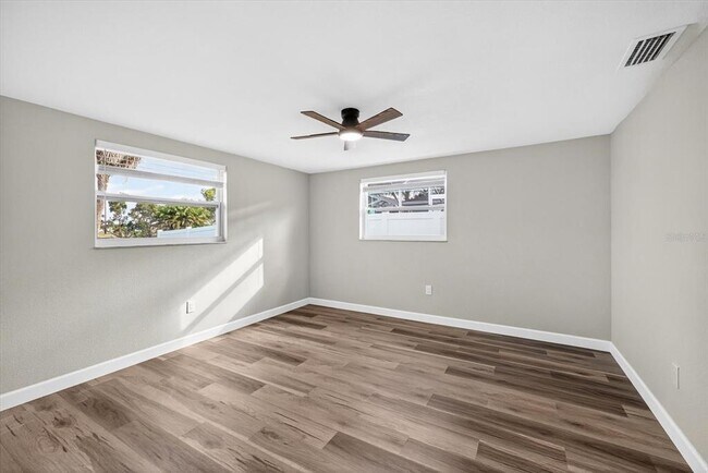 Building Photo - 4001 Topsail Trail