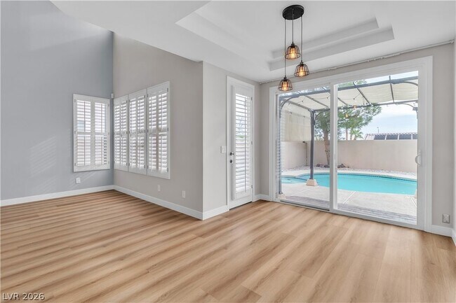 Building Photo - 1712 Estrella St