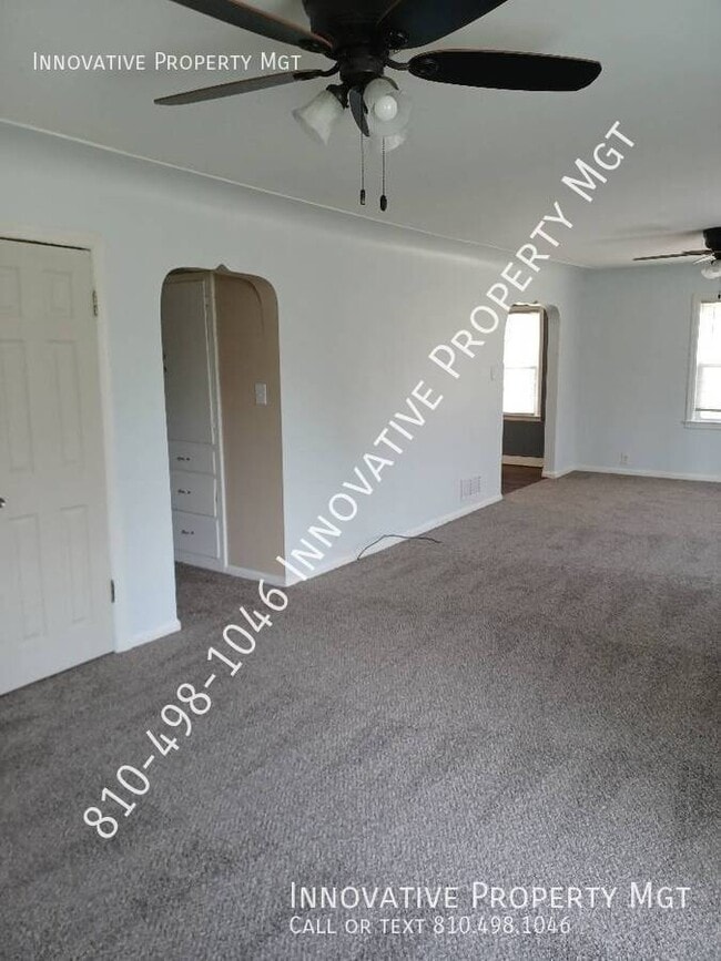 Building Photo - 4354 Elms Rd