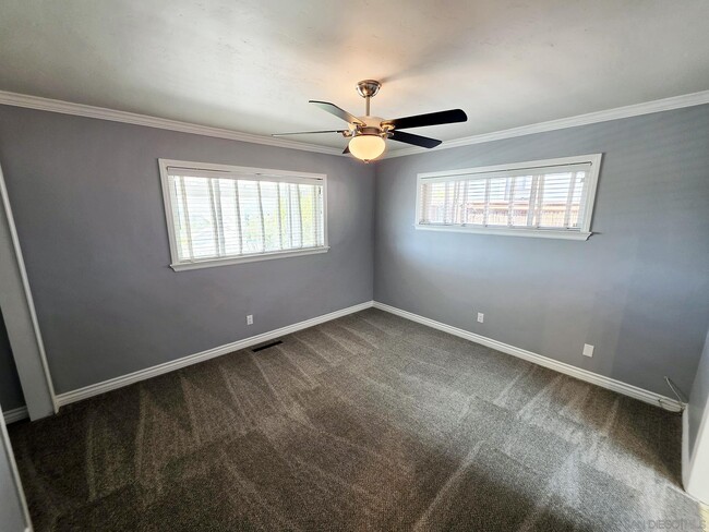 Building Photo - 7930 Cinnabar Dr