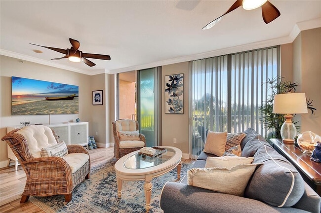 Building Photo - 700 E Boynton Beach Blvd