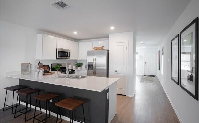 Building Photo - 14872 N Ascot Bnd Cir