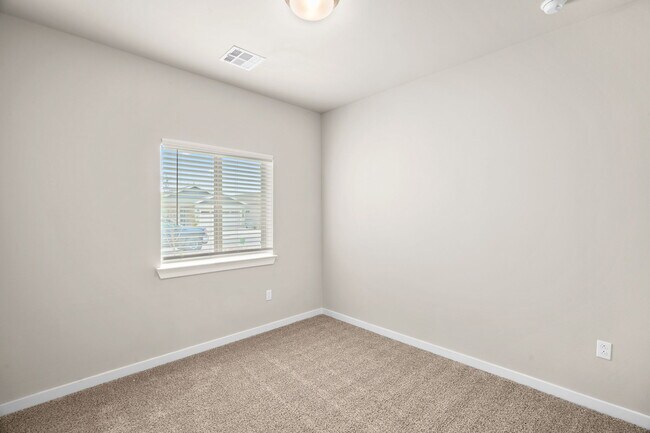 Building Photo - 11145 Blazing Star Pl