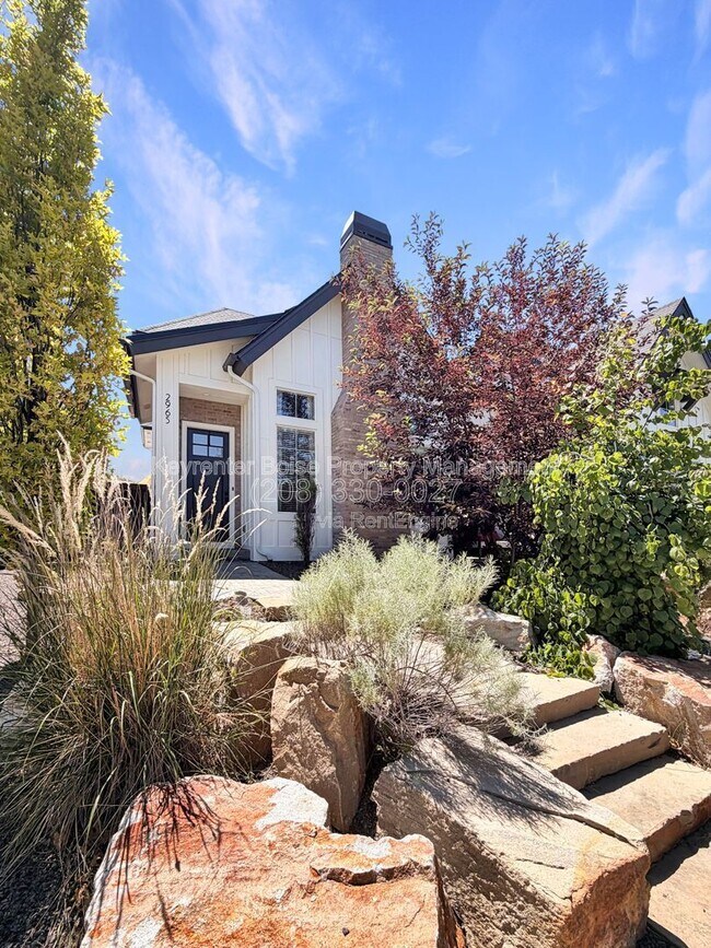 Building Photo - 2965 W Hidden Springs Dr